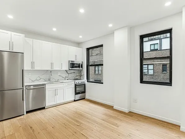 160 E 48th St, New York, NY