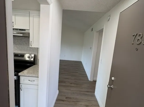 789 Amigos Way, Newport Beach, CA 92660