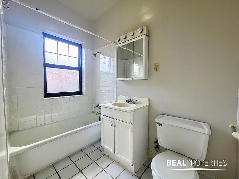 1317.5 Oak Ave #E3 — Photo 10