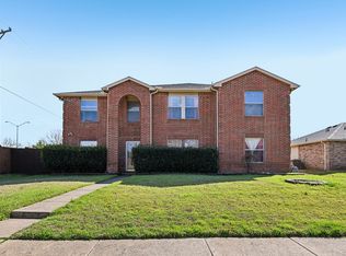 658 Blue Chalk Dr, Cedar Hill, TX 75104