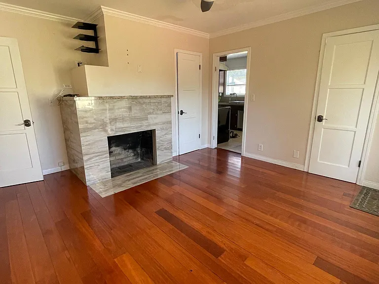 2820 Paloma St — Photo 15