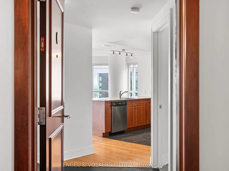 234 Rideau St #2603 — Photo 6
