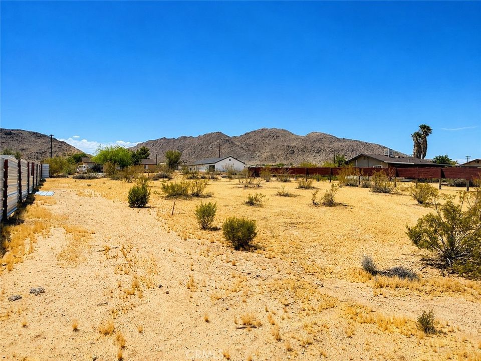 1st image of 4837 Avenida Del Sol Lot 258