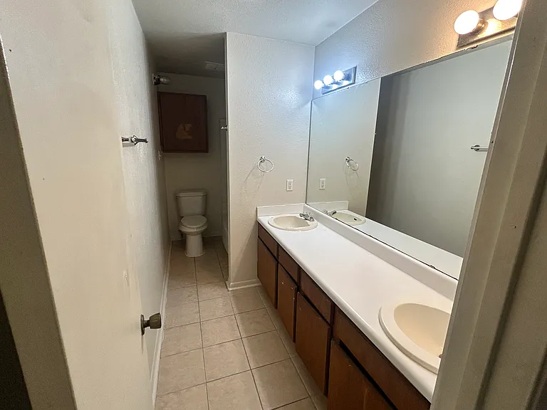 301 Northern Dove Ln #C — Photo 6