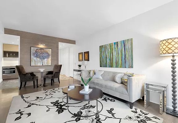 2nd image of 146 W 57th St APT 47F