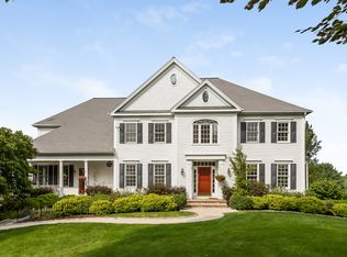 75 Hussars Camp Pl, Ridgefield, CT 06877