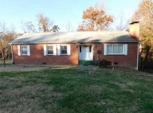 7311 Midway School Rd, Thomasville, NC 27360