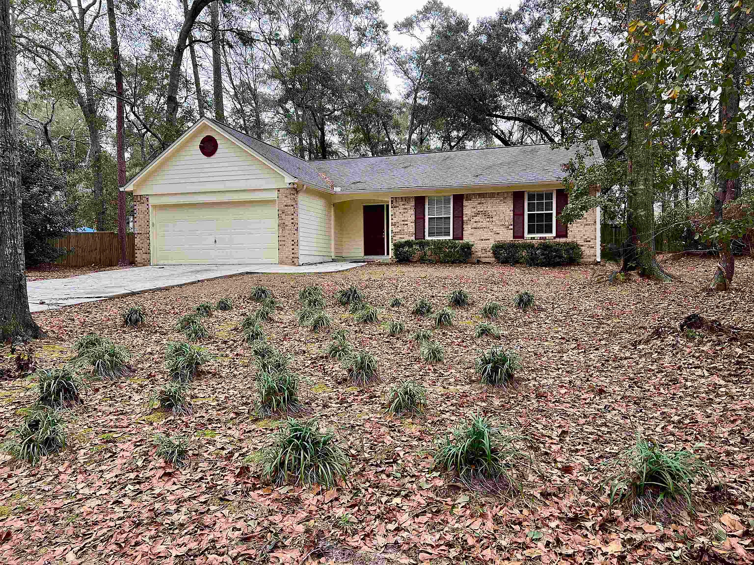3 bed, 1473 sqft, $1,950 — Photo 1