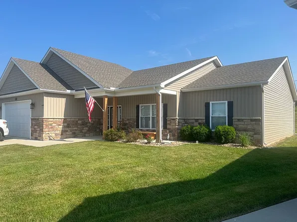 52 Loraine Way, Hurricane, WV 25526