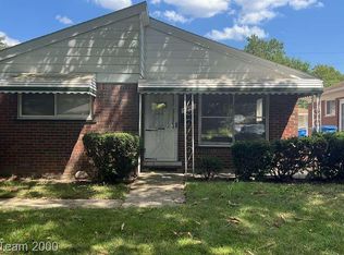 4919 McKinley St, Dearborn Heights, MI 48125