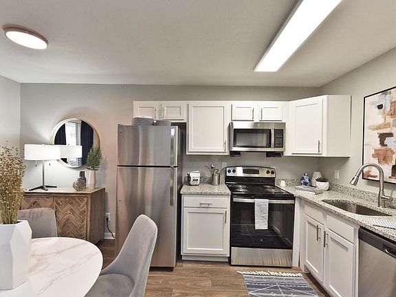 Kitchen + Granite Counters