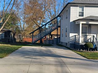 110 1/2 Washington St, Mount Clemens, MI 48043