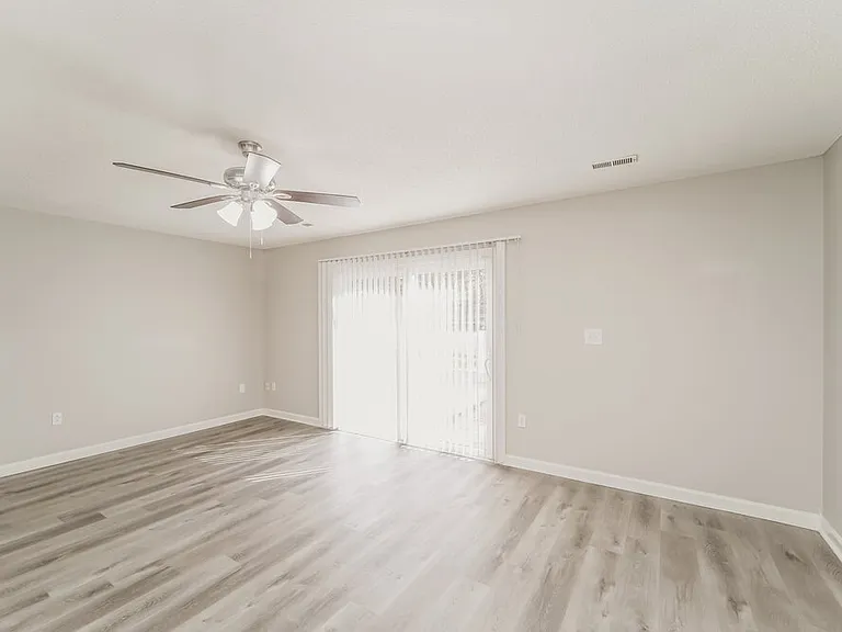 8245 Charles Crawford Dr — Photo 6