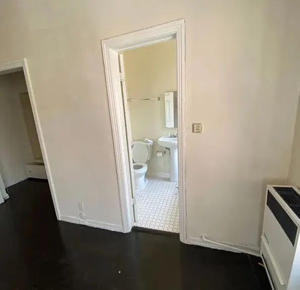 Grand View Apartments — Photo 10
