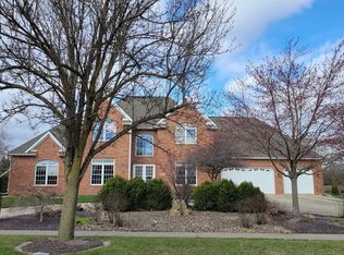 1915 Longwood Ln, Bloomington, IL