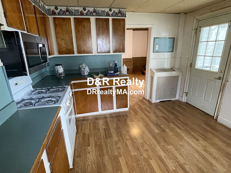 6 Cross St. Woburn Unit Photo 12