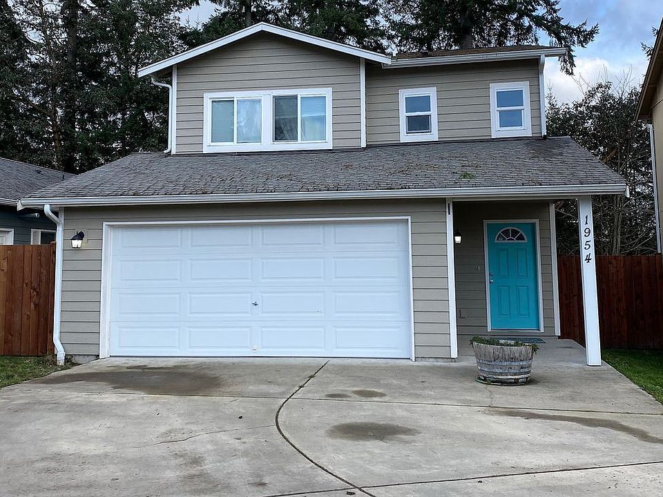 1st image of 1954 Kelowna Pl SE