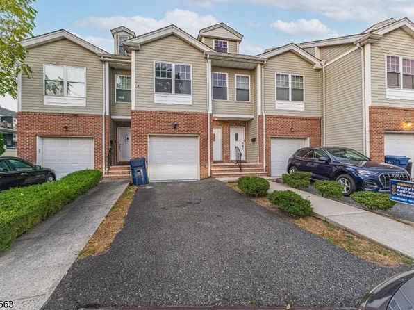 108 Berry St, Hackensack City, NJ 07601