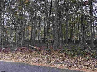 404 Daffodil Rd, Millville, NJ 08332