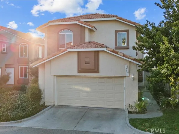 18543 Olympian Ct, Santa Clarita, CA 91351