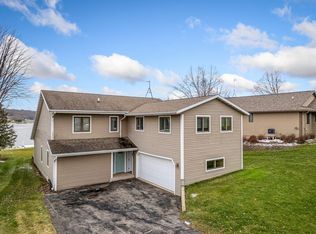 865 Breckenboro Rd, Davis, IL 61019