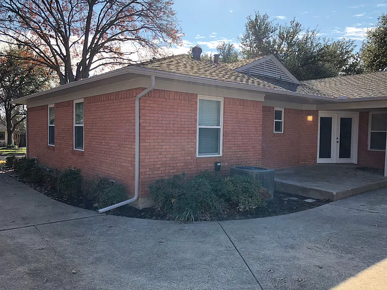 9907 Ridgehaven Dr — Photo 15