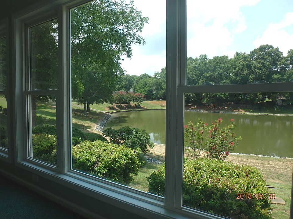 Sun room facing gazebo