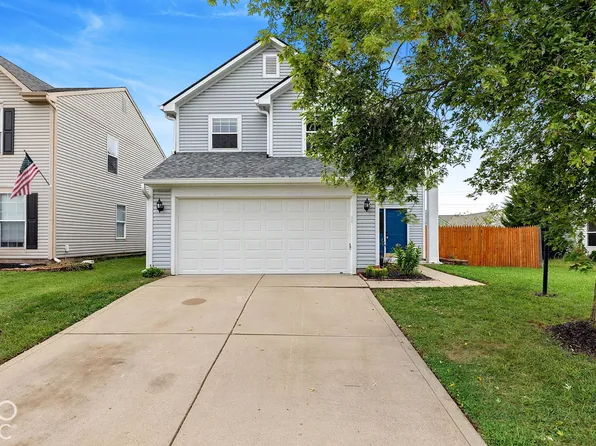 5228 Waterton Lakes Dr, Indianapolis, IN 46237