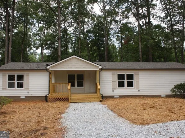 952 W Freeman St, Maysville, GA 30558