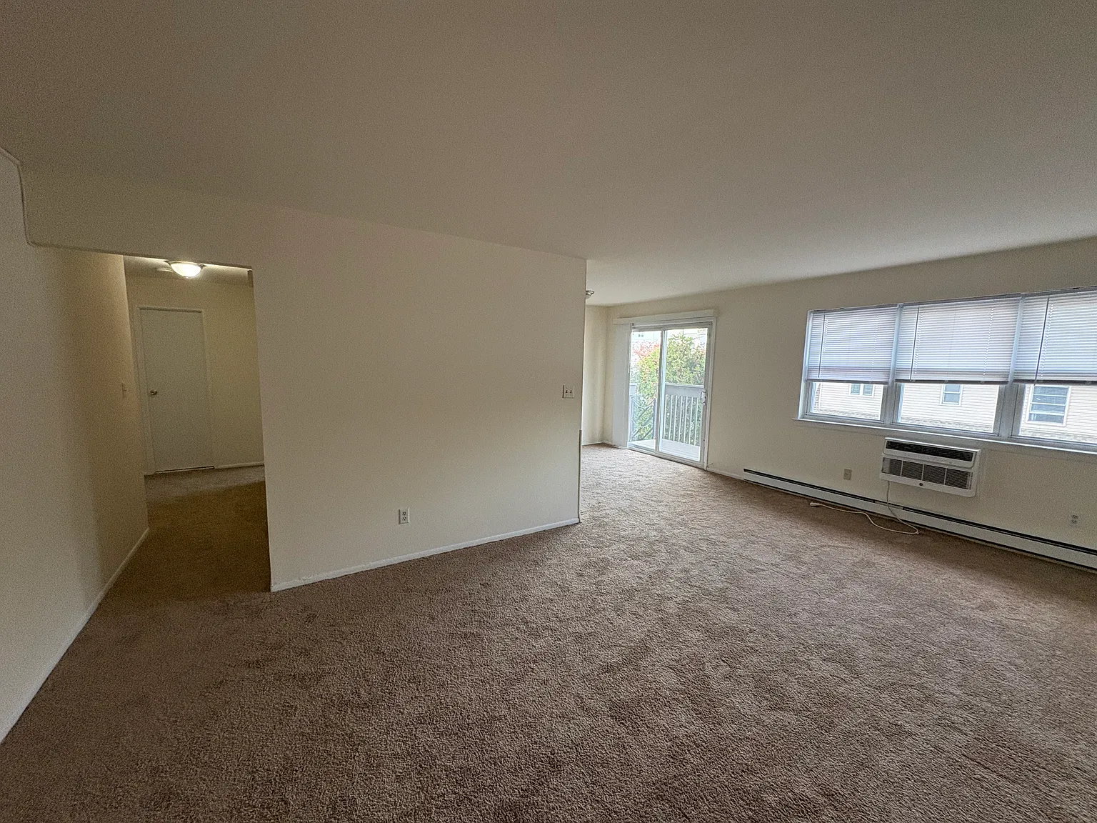 1 bed, $1,695 — Photo 2