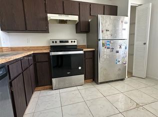 861 NE 209th Ter #24-203, Miami, FL 33179