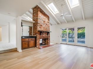 2224 Kelmscott Ct, Westlake Village, CA 91361