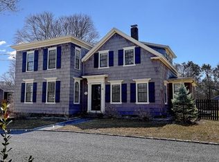 51 Lincoln Ave, Barrington, RI 02806