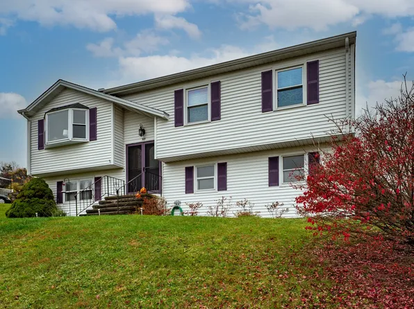 52 Cimarron Road, Middletown, CT 06457