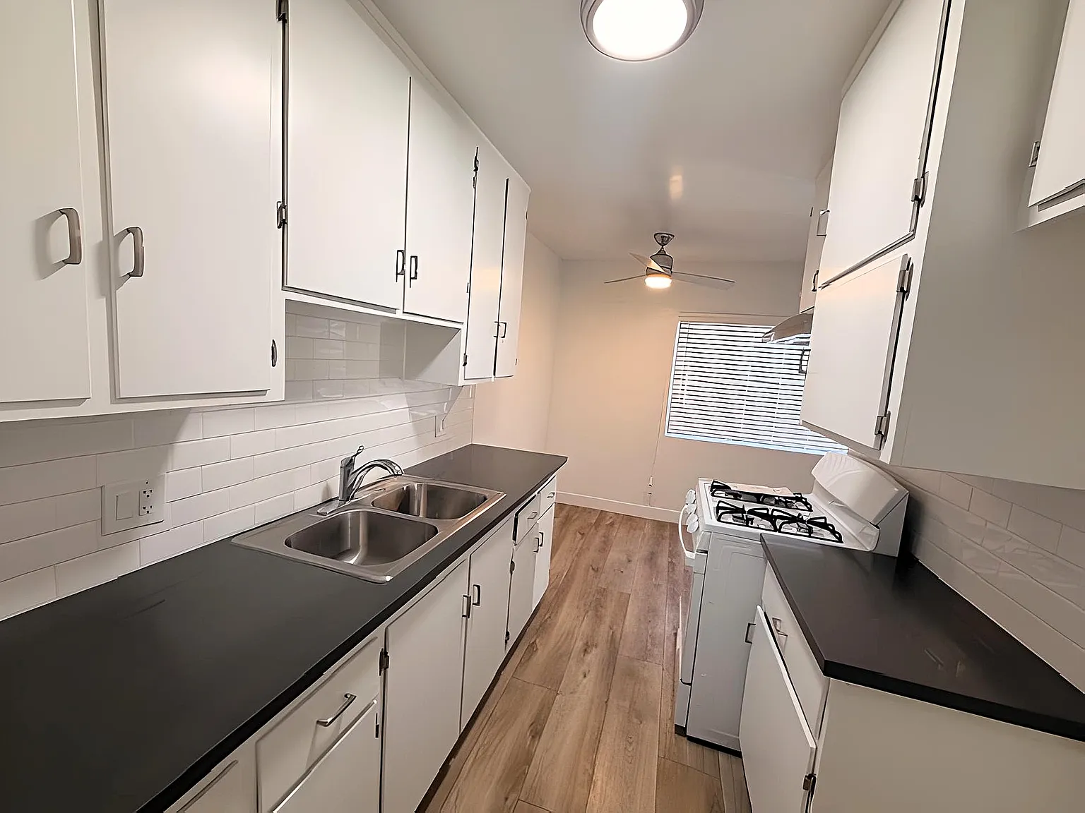1 bed, $1,850 — Photo 2