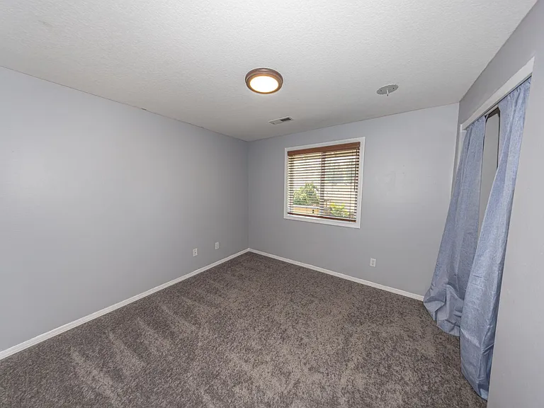 618 NW 27th Ave — Photo 17