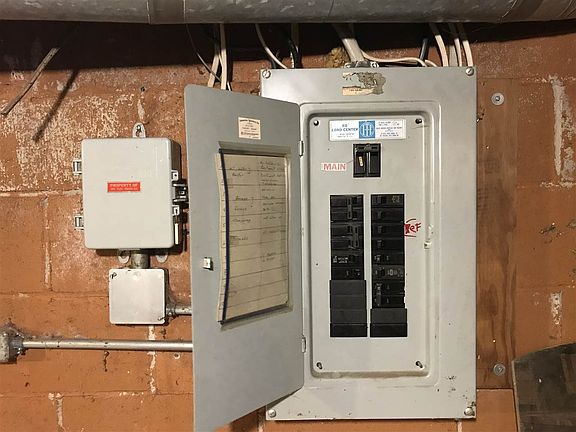 5th image of 5178 31st Ln E