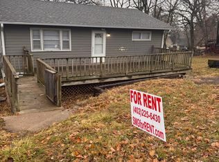 312 Hill St, Oakland, IA 51560