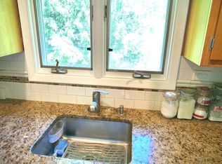 47 Venus Dr, Closter, NJ 07624