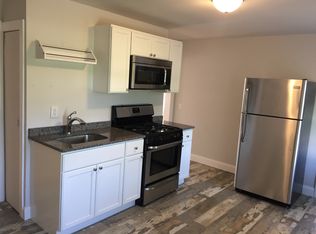 13 Mill St, Warren, RI 02885