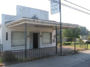 1934 Jefferson Davis Hwy, Camden, SC 29020