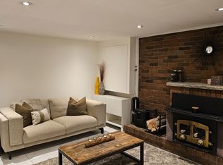 65 Vange Cres, Toronto, ON M9V 3N6