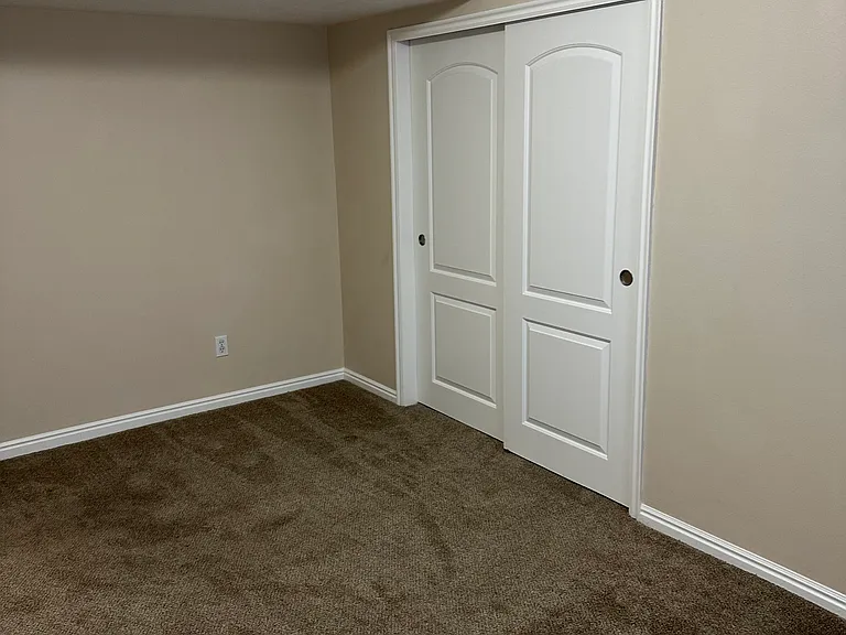 818 N Buffalo Dr — Photo 6