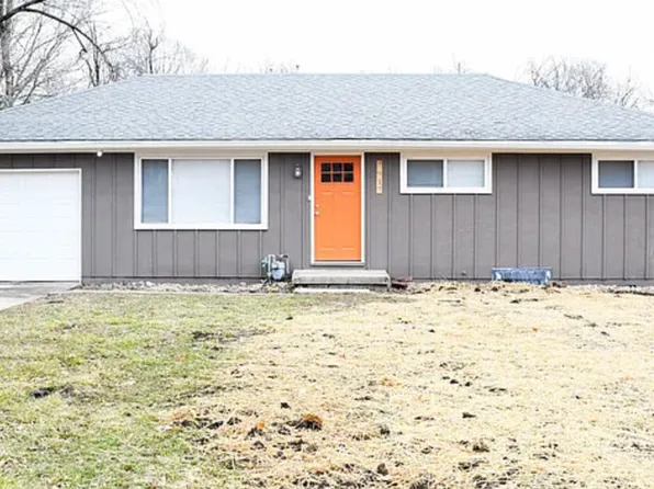 7917 Ditzler Ave, Raytown, MO 64138