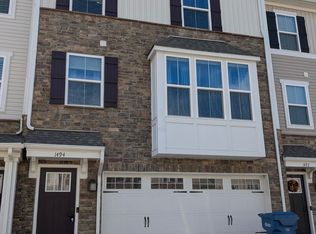 1494 Chenin Run, Avon, OH 44011