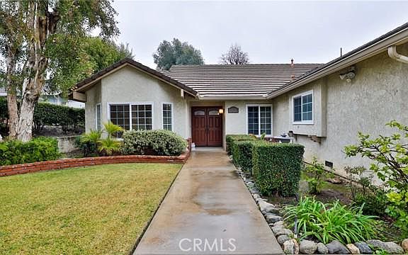 2nd image of 1474 O'Malley Way
