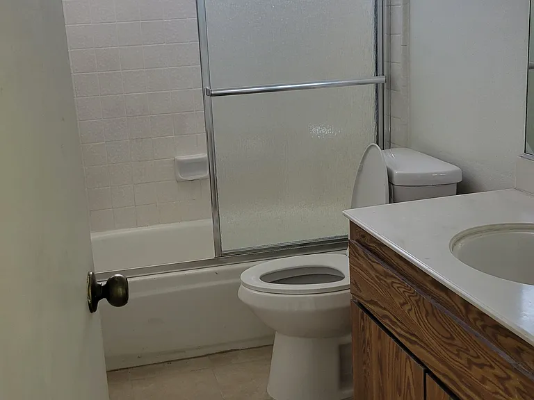17041 B Ln — Photo 7