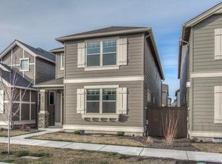 20800 Boulderfield Ave, Bend, OR 97701