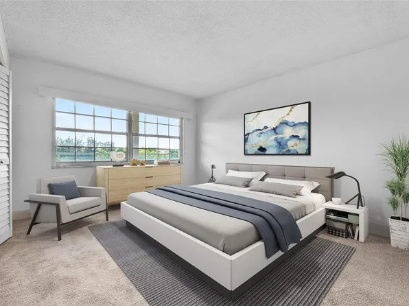 535 Oaks Drive #508, Pompano Beach, FL 33069