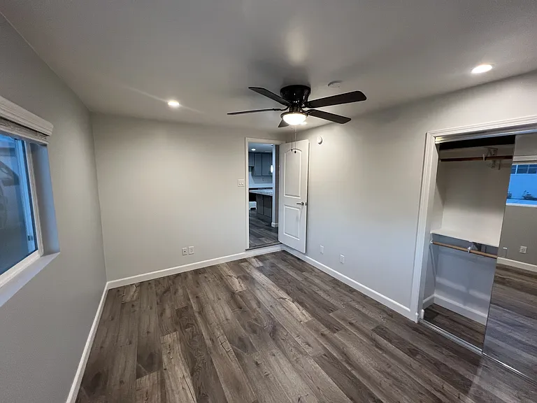 36088 Mission Blvd — Photo 10
